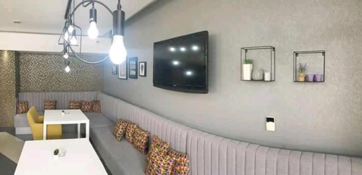 Hotel Tri "O" Topola Екстериор снимка