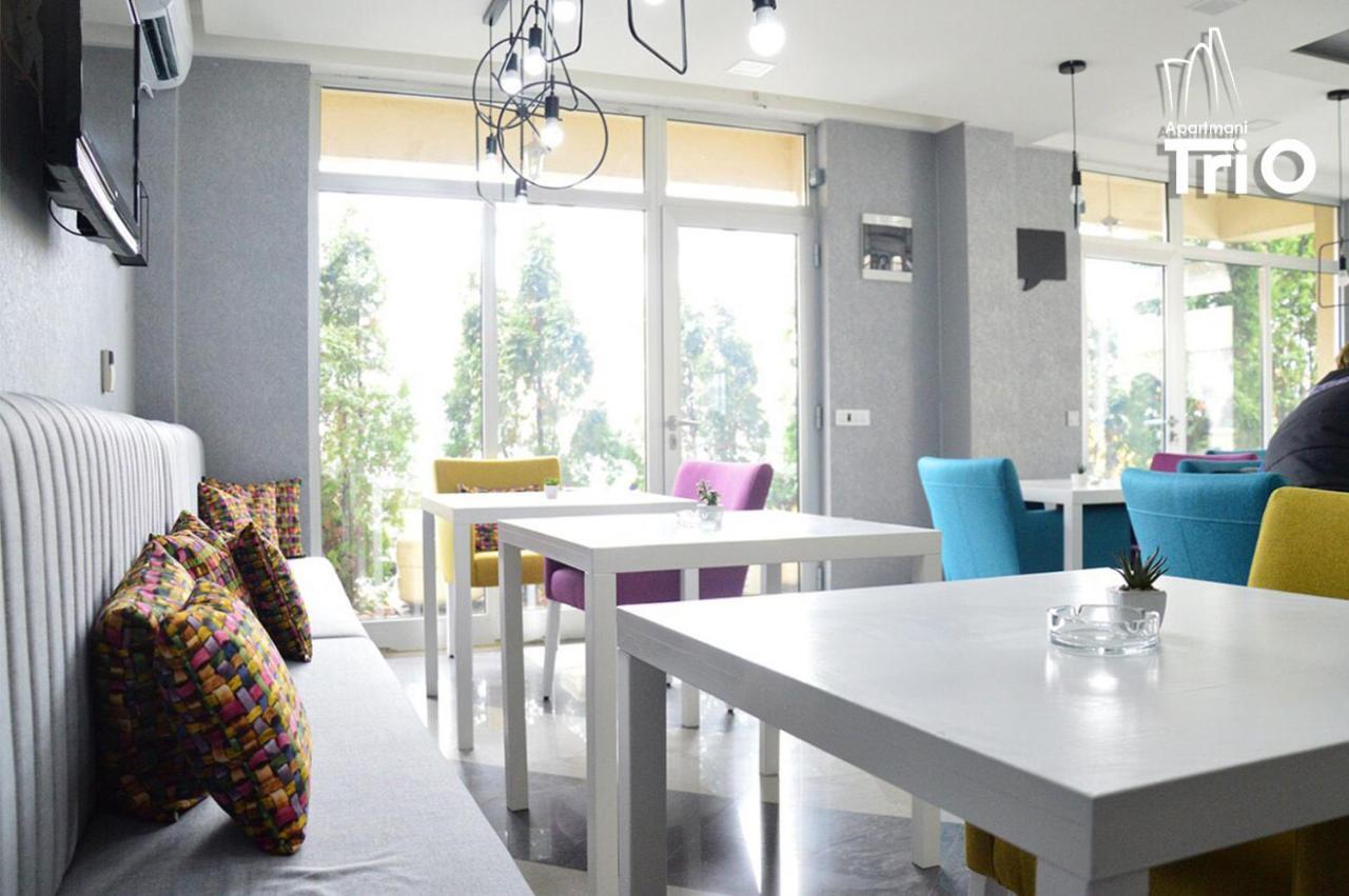 Hotel Tri "O" Topola Екстериор снимка